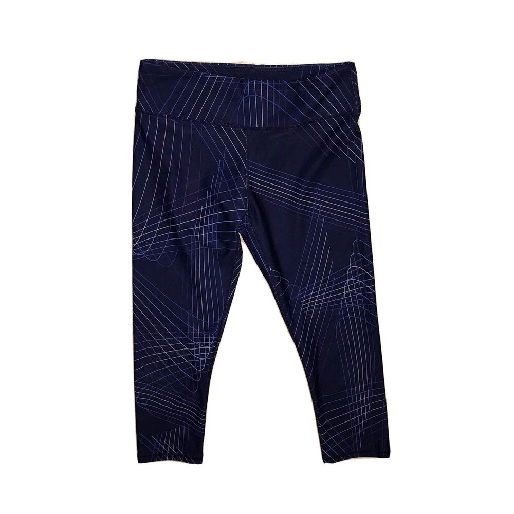 Fabletics Purple Geometric Cropped Capri Athletic Yoga Leggings Small 28” EEE20